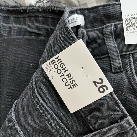 Forever 21 High-Rise Split Flare Jeans - Picture 5 of 6